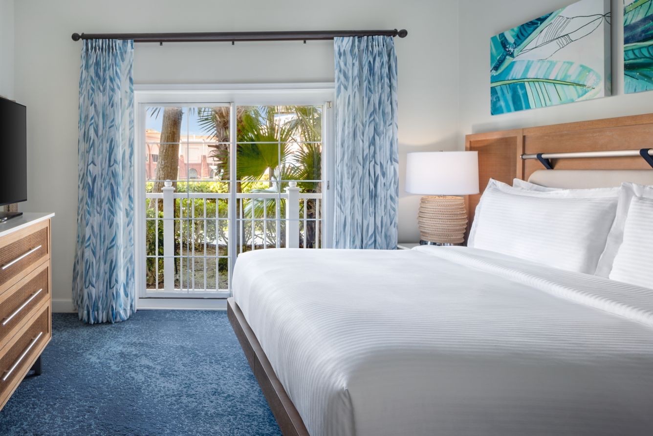 Atlantis at Bahamas- Harborside Resort 1 Premium Bedroom 10/24/27-10/31/26