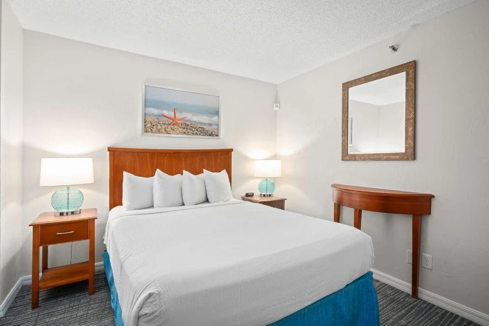 DEC 12-19~Tropic Sun Towers Resort~Ormond/DAYTONA BEACH~FACES BEACH