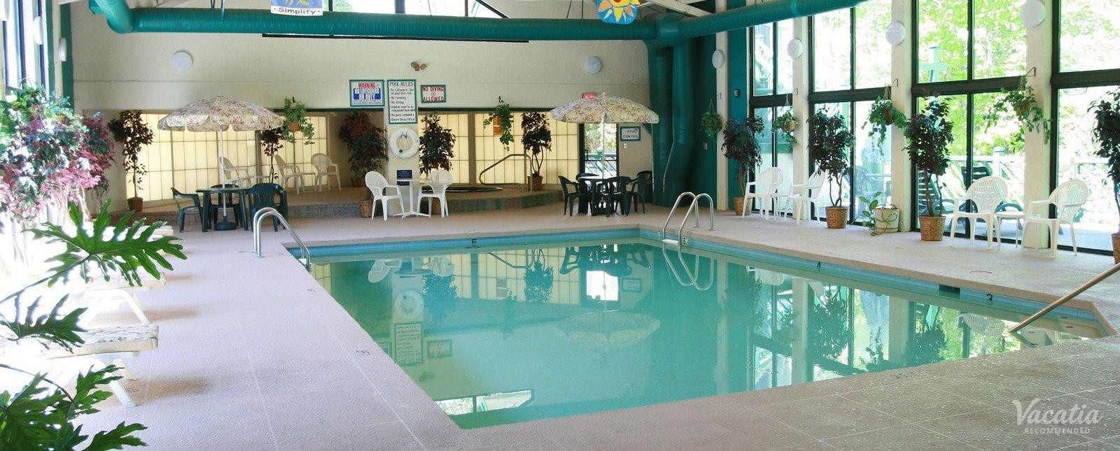 JUNE WEEKS -Laurel Point Resort Smoky Mountains!~ Gatlinburg, TN 2BR/SLPS 6