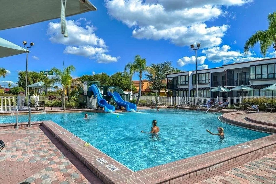 JULY 10-17~WEEK~Orbit One Vacation Villas ~ FL ~ 2BR/Sleeps 6 ~ORLANDO/DISNEY