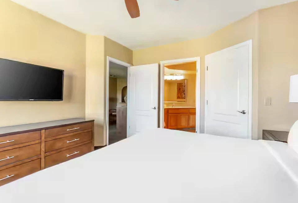 AUGUST 1-8~ Ridge On Sedona Golf Resort ~ AZ~1BR CONDO /SLPS 4