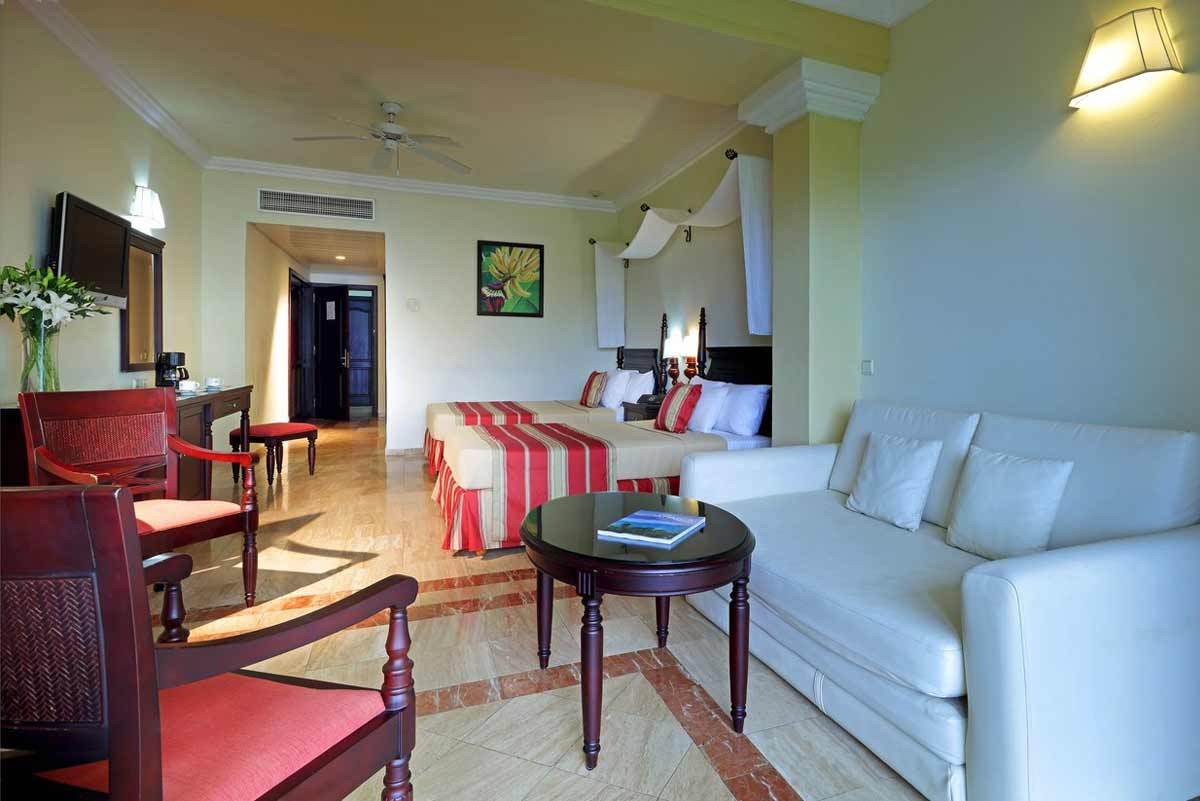 Jamaica – Grand Palladium Jamaica Resort & Spa – Reservation Deposit