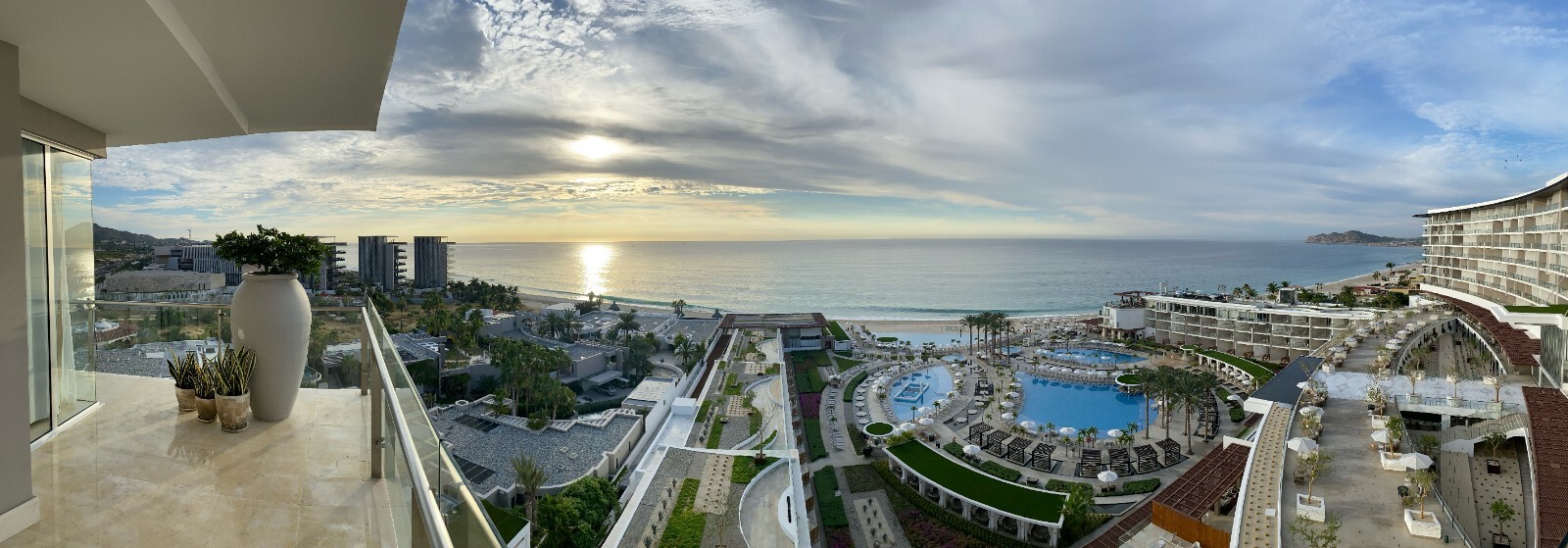 Le Blanc Los Cabos Spa Resort All-Inclusive up to 60% off + Special VIP Benefits