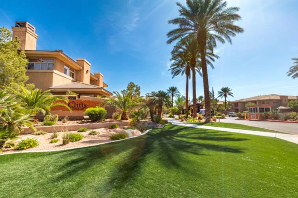 SEPTEMBER OCT WEEKS ~ THE CLIFFS AT PEACE CANYON RESORT~2BR/SLPS 6 VEGAS