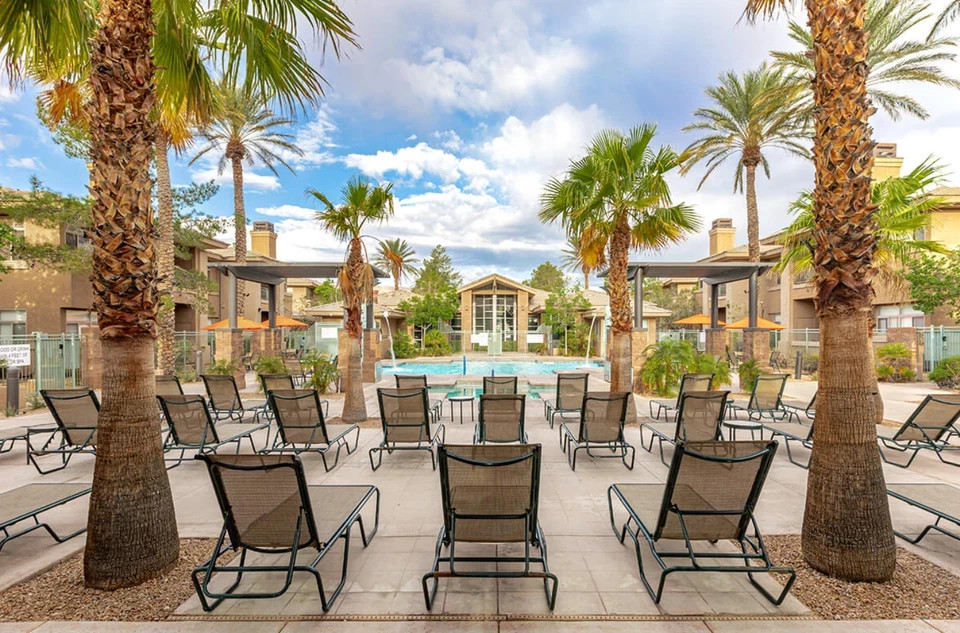 SEPTEMBER OCT WEEKS ~ THE CLIFFS AT PEACE CANYON RESORT~2BR/SLPS 6 VEGAS
