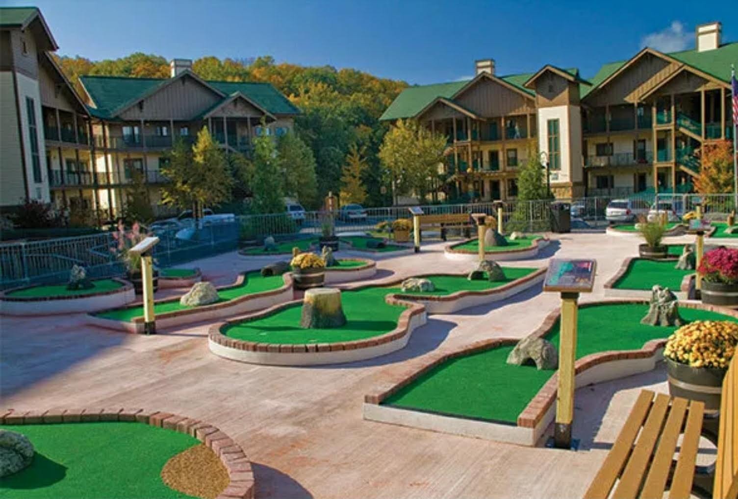 Sevierville, TN,Wyndham Smoky Mountains, 2 Bedroom Deluxe EASTER WEEK April 1-6