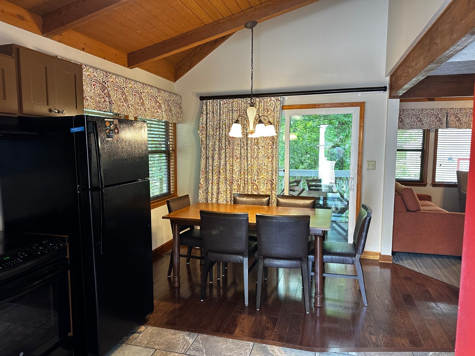 2 bdrm cabin w loft, 4nts, in Gatlinburg, TN at Mountain Loft Resort, JUNE 22-26