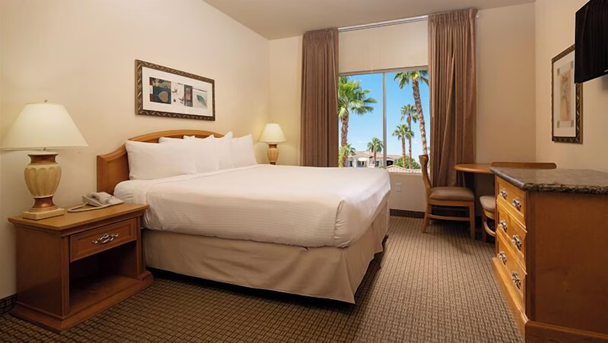 Sept 3-10~Club De Soleil Resort~Vegas~1BR Condos~ Studio with kitchen 7Nts