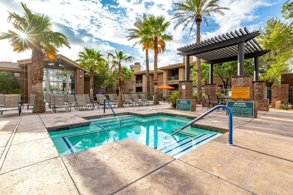 SEPTEMBER OCT WEEKS ~ THE CLIFFS AT PEACE CANYON RESORT~2BR/SLPS 6 VEGAS