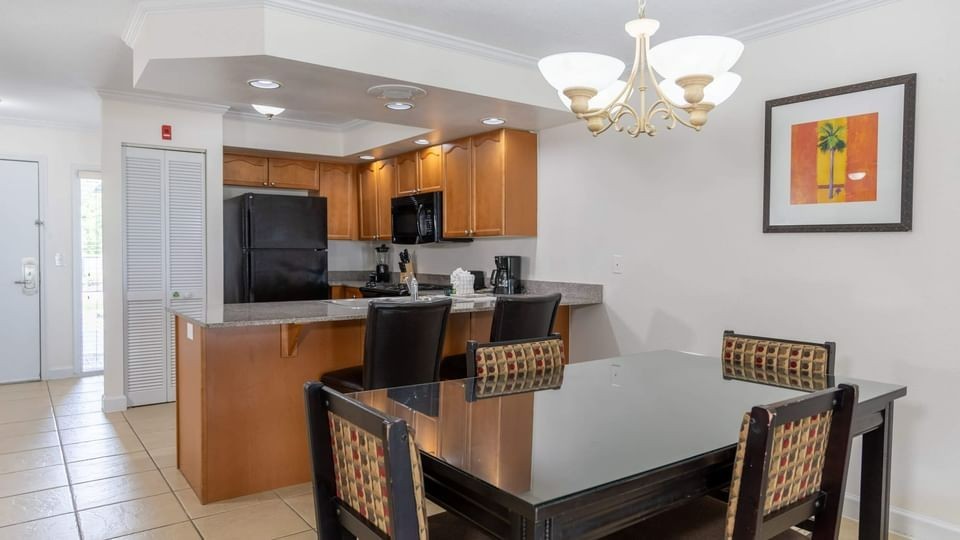 Legacy Vacation Club Orlando-Spas ~ 3 BR Suite ~ Sleeps 10 ~ 7 Nights