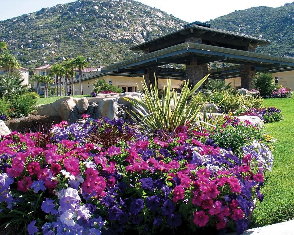 Hyatt Villas on The Green at the Welk ~ CA~ 1BR/Sleeps 4/Kitchen ~ 7Night Rental