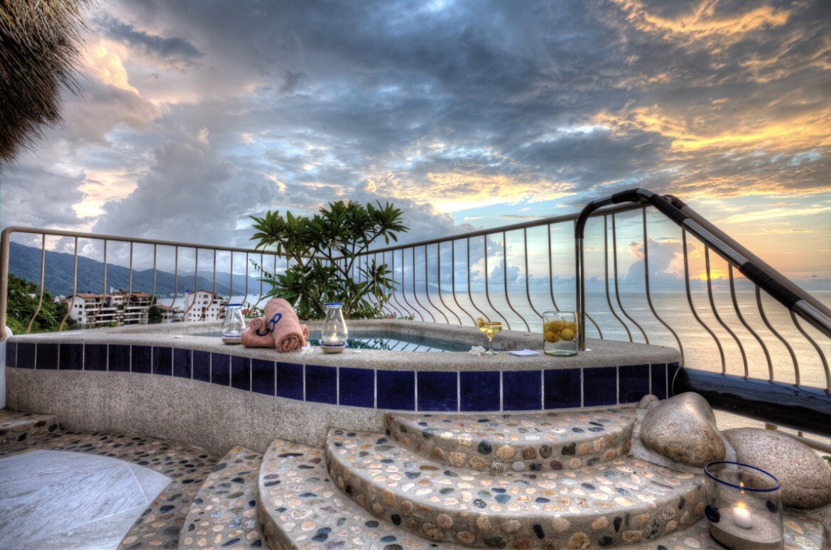 Ocho Cascadas 2 bed 2 bath Puerto Vallarta Ocean Front December 17-24, 2026