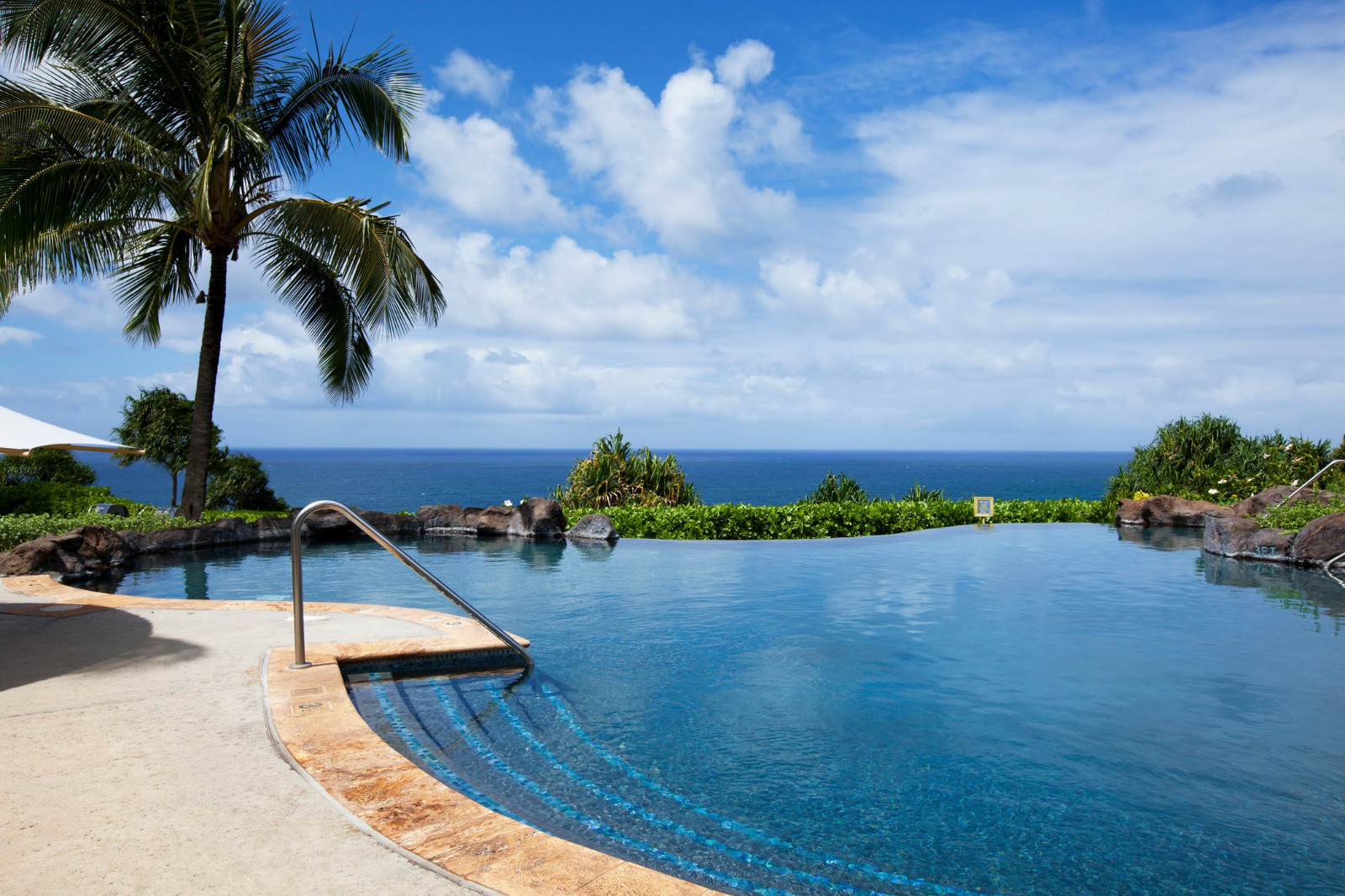 Westin Princeville Kauai – August 15th, 2026 – August 22nd, 2026 (7 Night Stay)
