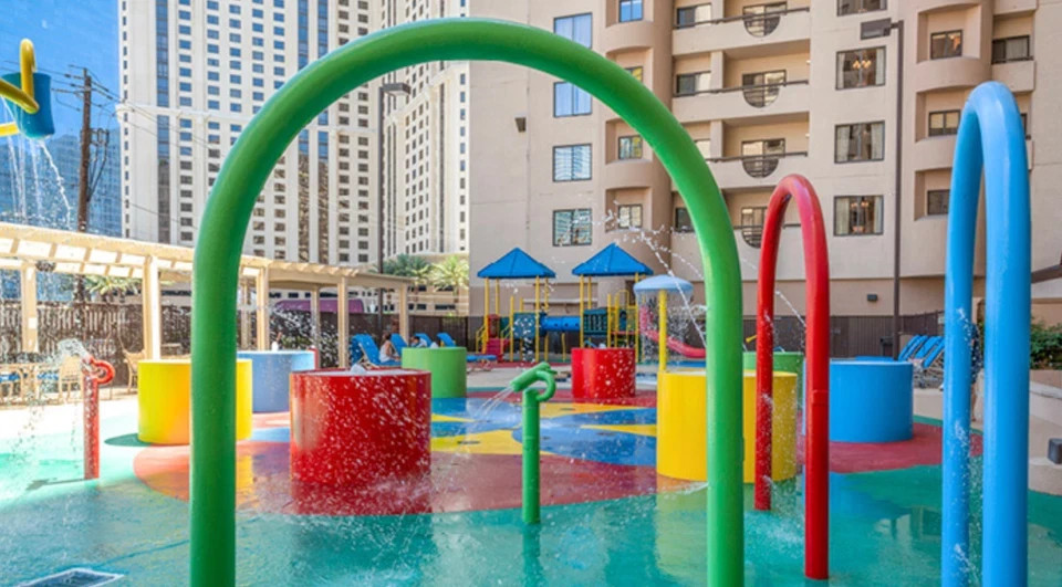 DEC 12-19 WK~ Hilton POLO TOWERS ~ON Vegas STRIP~SLPS 4~PRICE IS PER WEEK