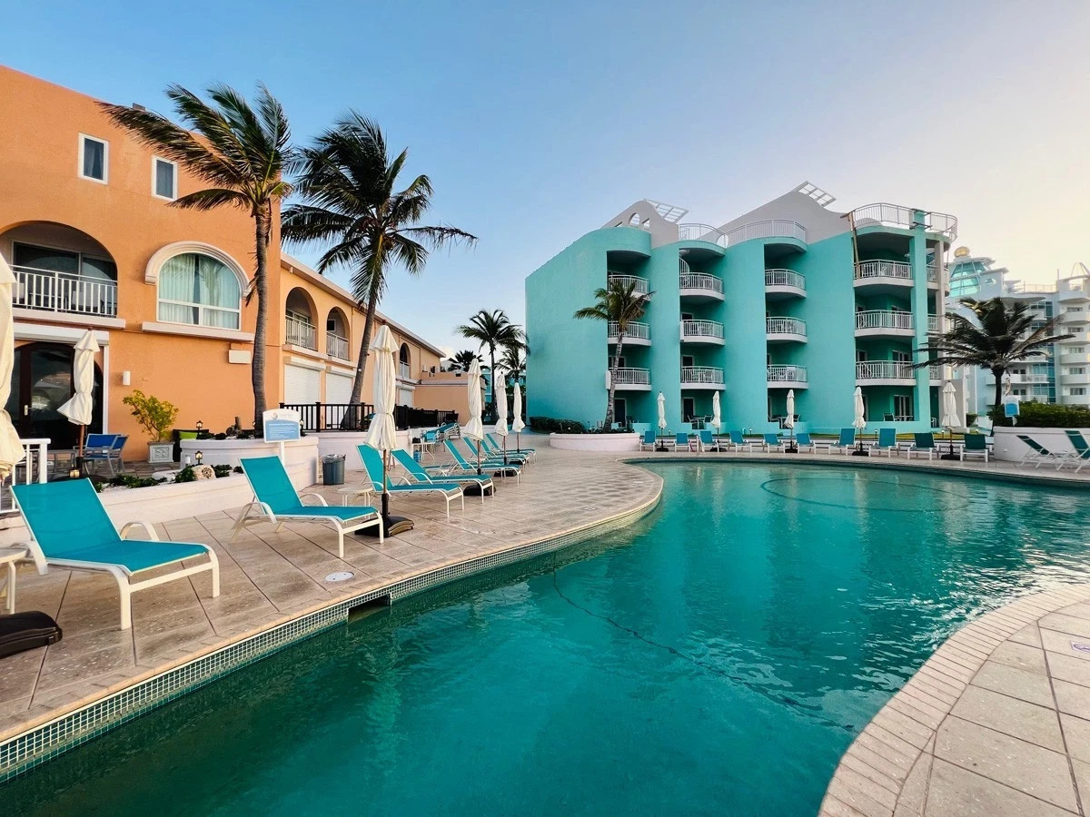 Oyster Bay Beach Resort ~ St Maarten~ Studio/Sleeps 2 ~ 7Nts AUG/SEPT/OCT 2026