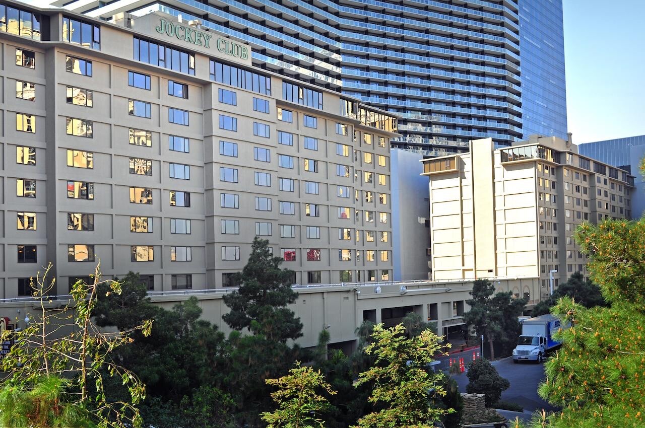 Las Vegas, NV The Jockey Club 1BR Sep 7-14 Labor Day