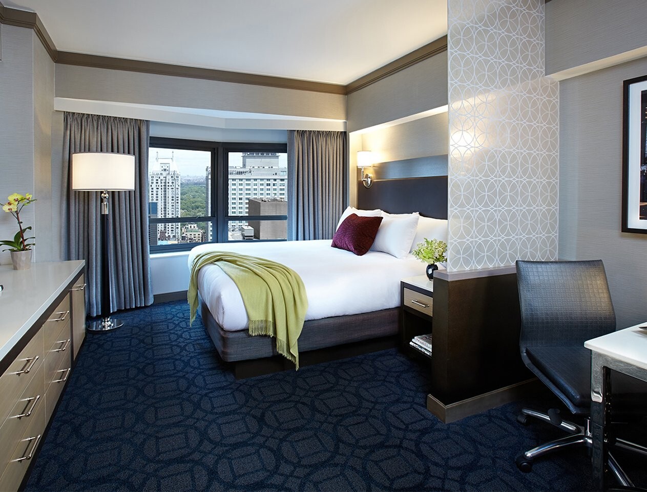 The Hilton Club New York – One Studio One Week New York City Vacation