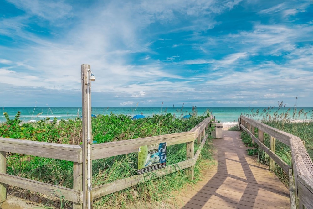 Jan 31 – Feb 7, 2027 at Turtle Reef Club, Jensen Beach, 2 BD, Sleeps 6!