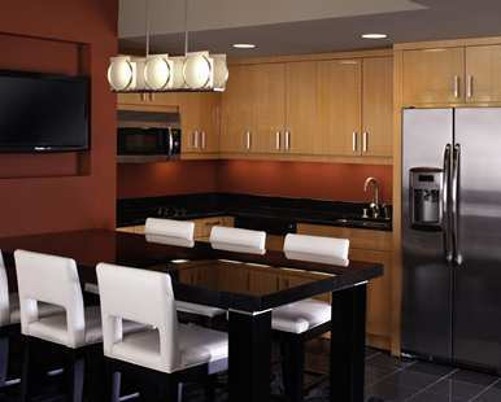 Elara Hilton Las Vegas: SEMA 2026 Nov 3-7, 4 nights, 1 Bedroom Grand sleeps 4