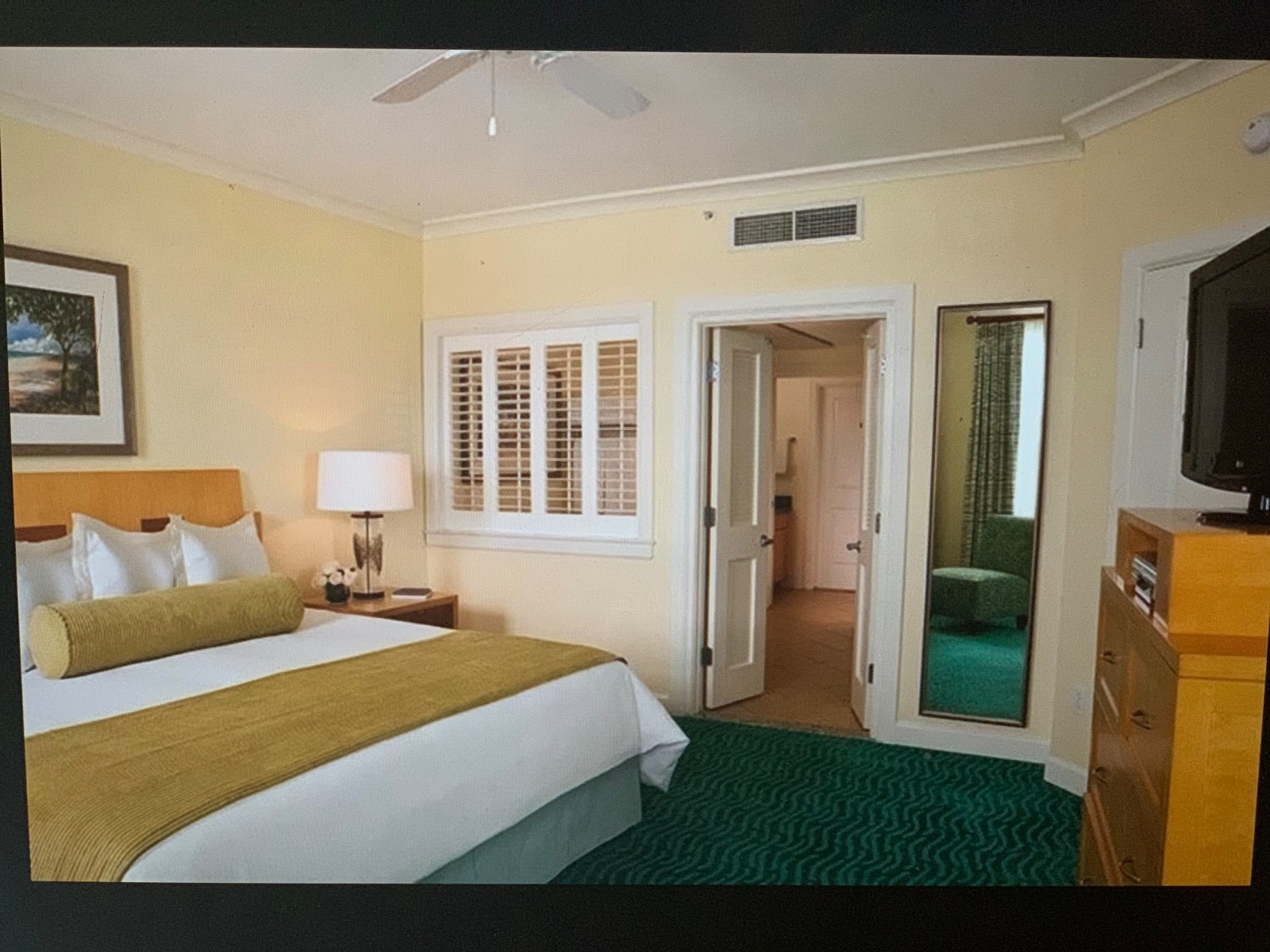 Harborside Resort at Atlantis Bahamas-Villa sleeps 10 – 7 nights 8/22-29/26