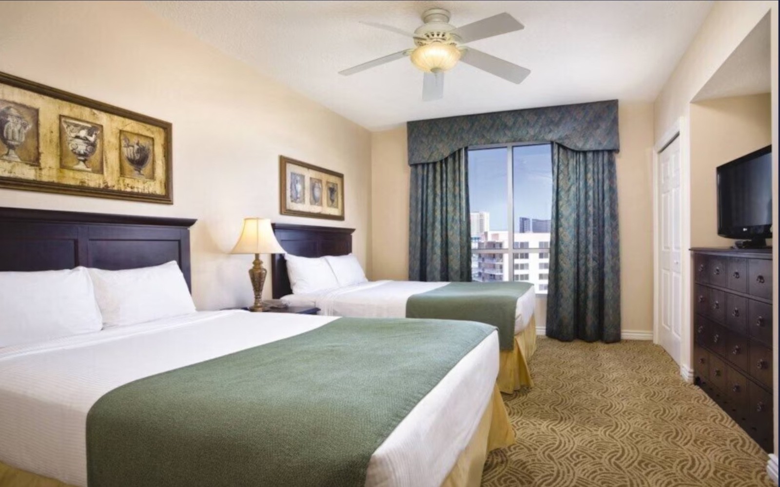 NATIONAL RODEO FINALS—LAS VEGAS. all 12 nights $2,995.00