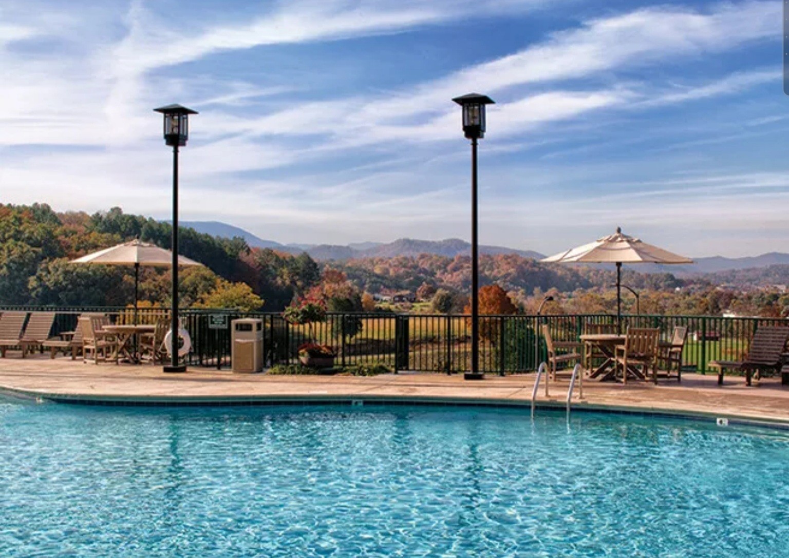 Sevierville, TN,Wyndham Smoky Mountains, 2 Bedroom Deluxe EASTER WEEK April 1-6