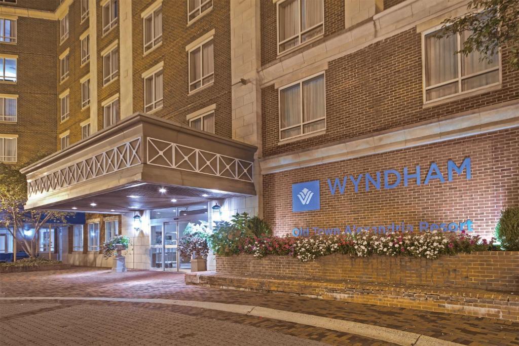 Club Wyndham Old Town Alexandria DC Hotel Resort Villas ANY 4 Night ANY YEAR 1BR