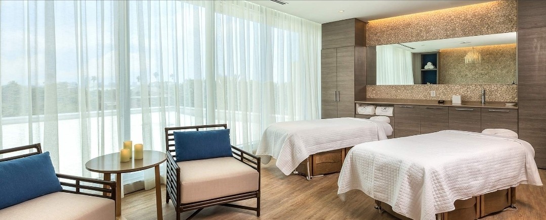 Clearwater Beach FL Oceanfront 2 BR 7/16 – 7/19