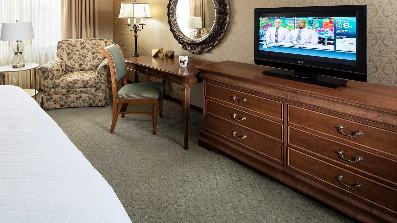 Grand Gateway Hotel ~SD~ 1 King Bed or 2 Queen Beds Guestroom – Price Per Night