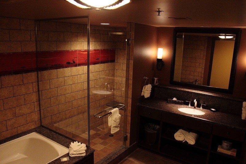 Disney Animal Kingdom Villas Kidani Village Hotel ANY 4 Nights ANY YEAR 2 BR
