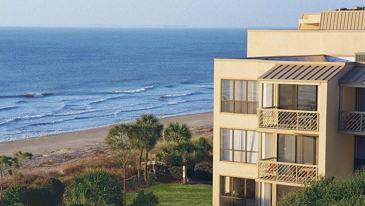 July Beach Week! Marriott Monarch Sea Pines Hilton Head Oceanfront Villa $385/NT