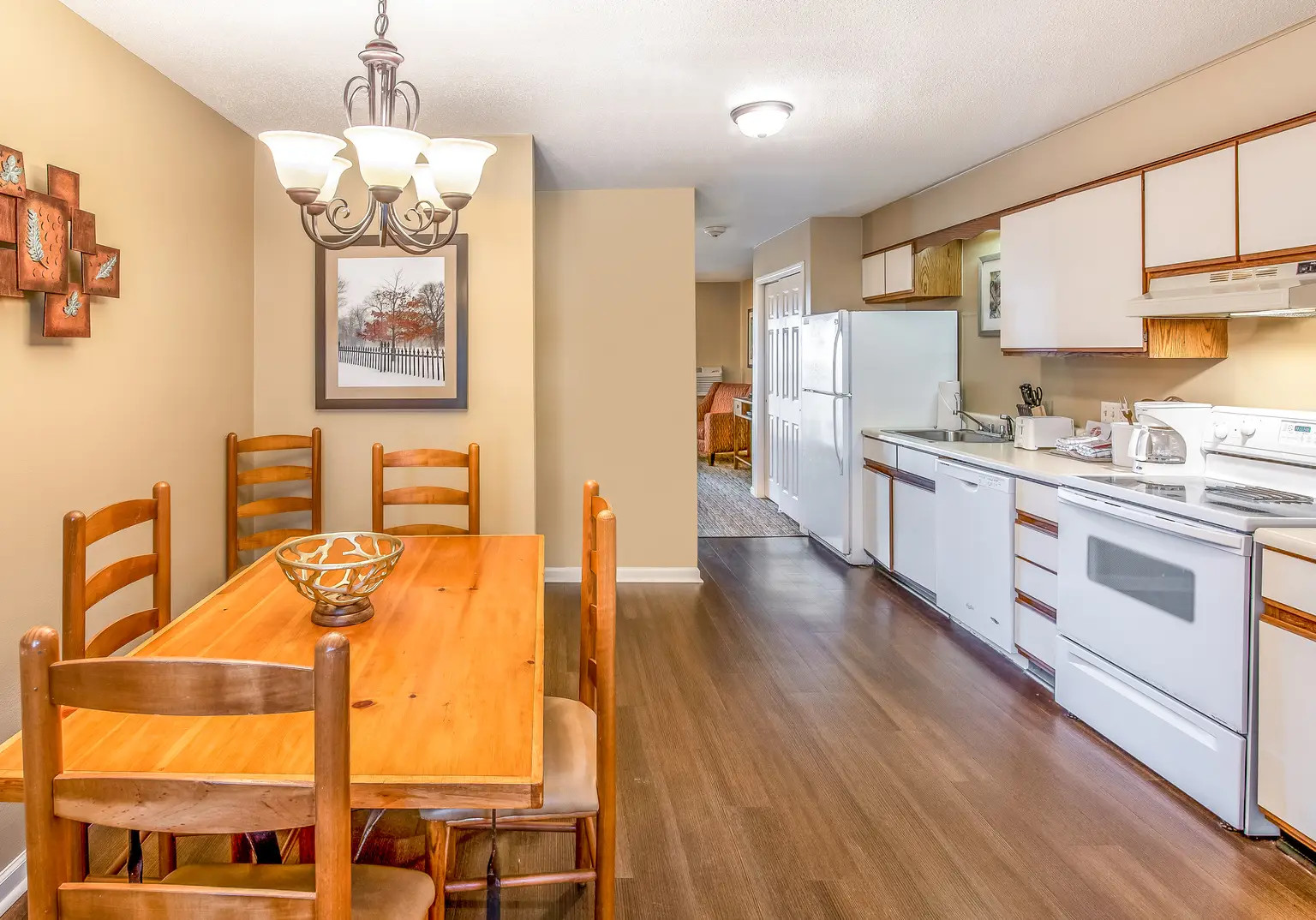 HI Oak n Spruce Resort Berkshires MA Vacation Rental 1/2 BDRM 2026-2027
