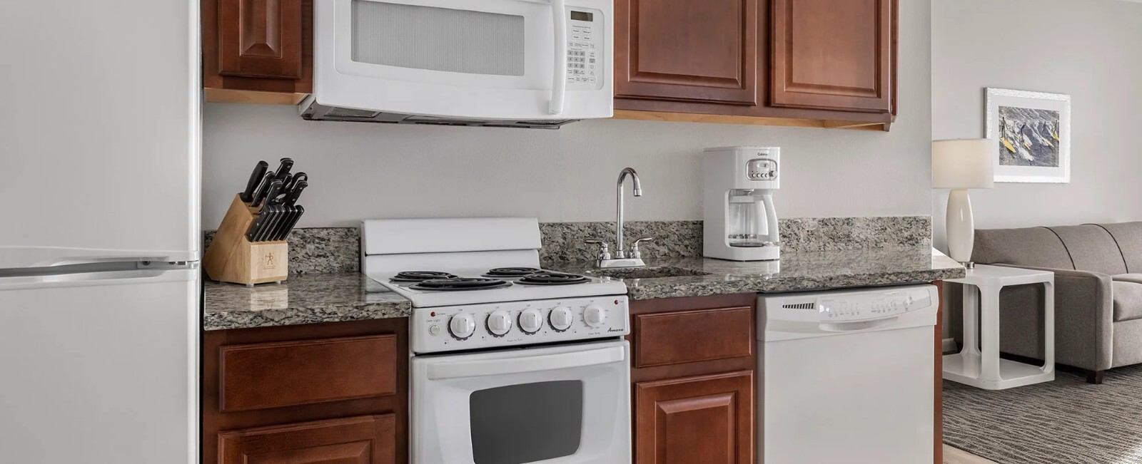 Wyndham Ocean Walk – 1 BR Suite – Multiple Weeks Available! FULL KITCHEN/BALCONY