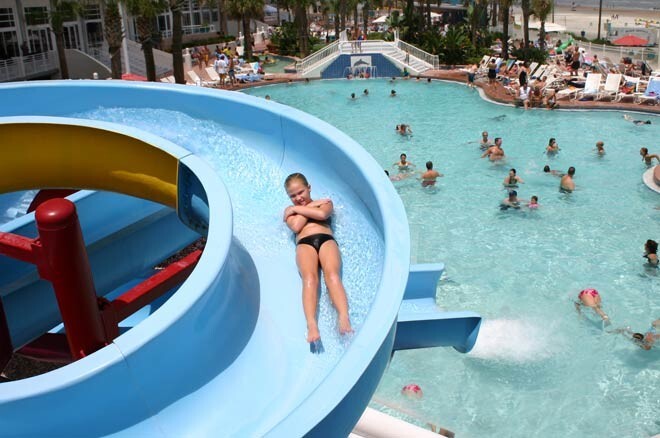 WYNDHAM OCEAN WALK DAYTONA BEACH, 2BR DELUXE 1237 SQ FT SLEEPS 8, 5 NIGHTS 5/2-7