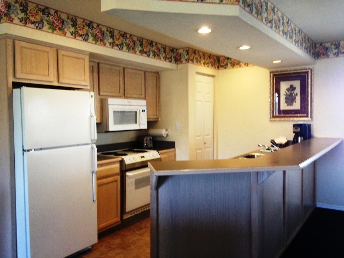 Welcome to The Suites at Fall Creek, Branson, MO