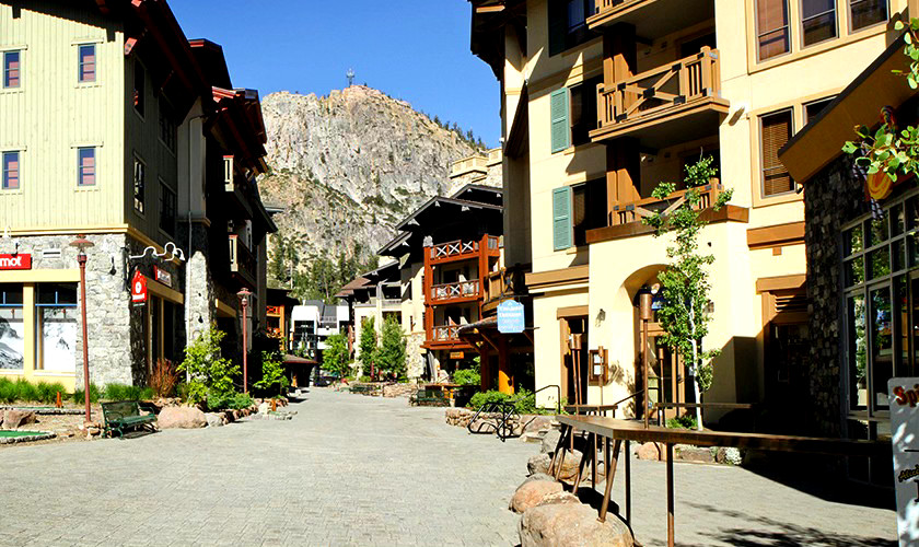 Olympic Valley / Palisades Tahoe, CA Red Wolf Lodge Studio June 14-21