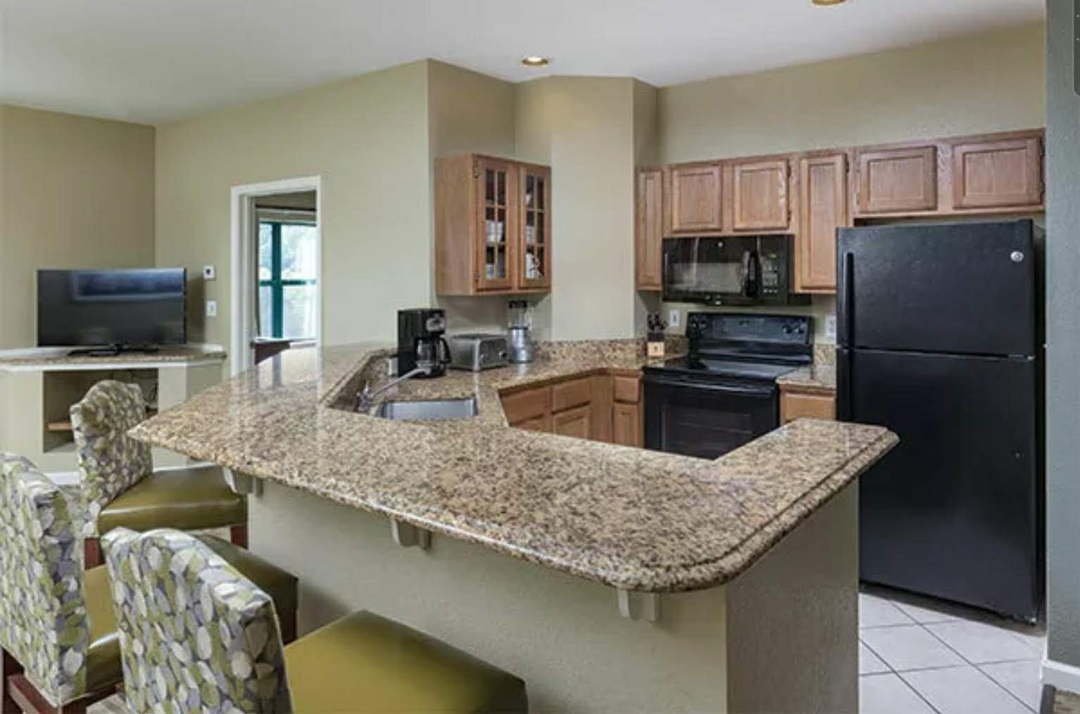 Sevierville, TN,Wyndham Smoky Mountains, 2 Bedroom Deluxe EASTER WEEK April 1-6