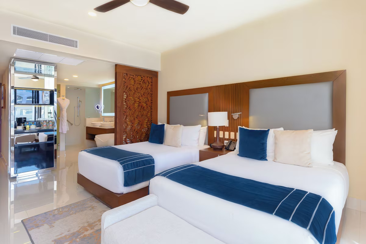 Cabo San Lucas, Mexico, Villa del Palmar , 7 Nights, Sleeps 4, Beachfront Resort