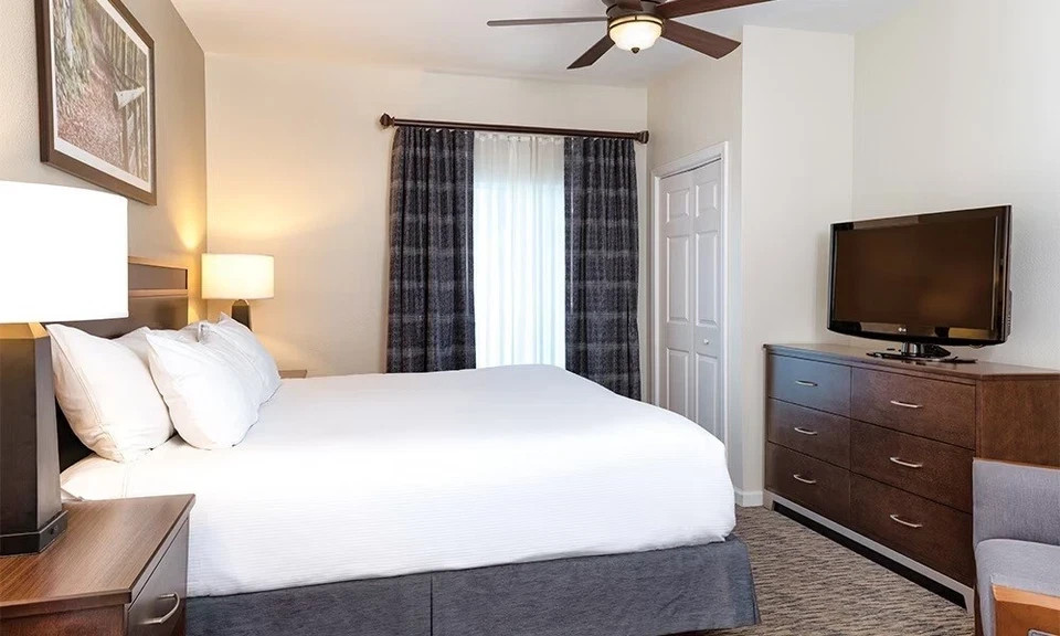 Sept 11-18~Wyndham’s Branson Mountain Vista Resort 2 BR FULL KIT~PRICE FOR WEEKS