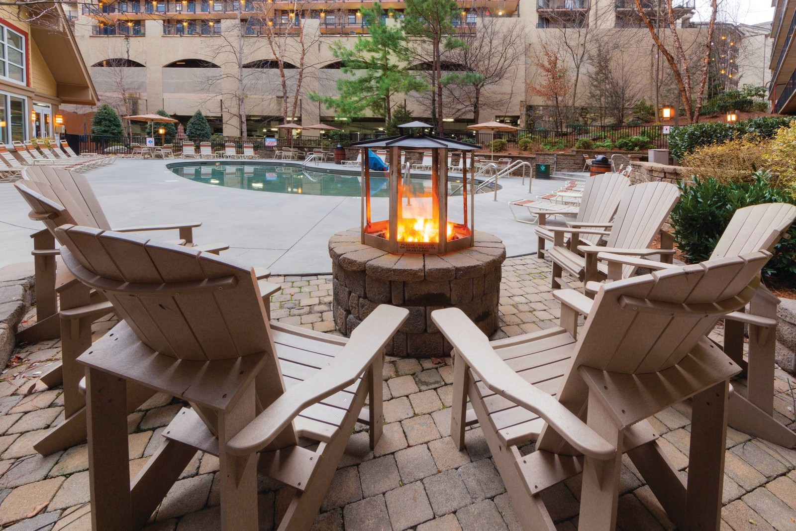 HI Smokey Mountains Tennessee Resort Vacation Rental 1/2/3 BDRM 2026-2027