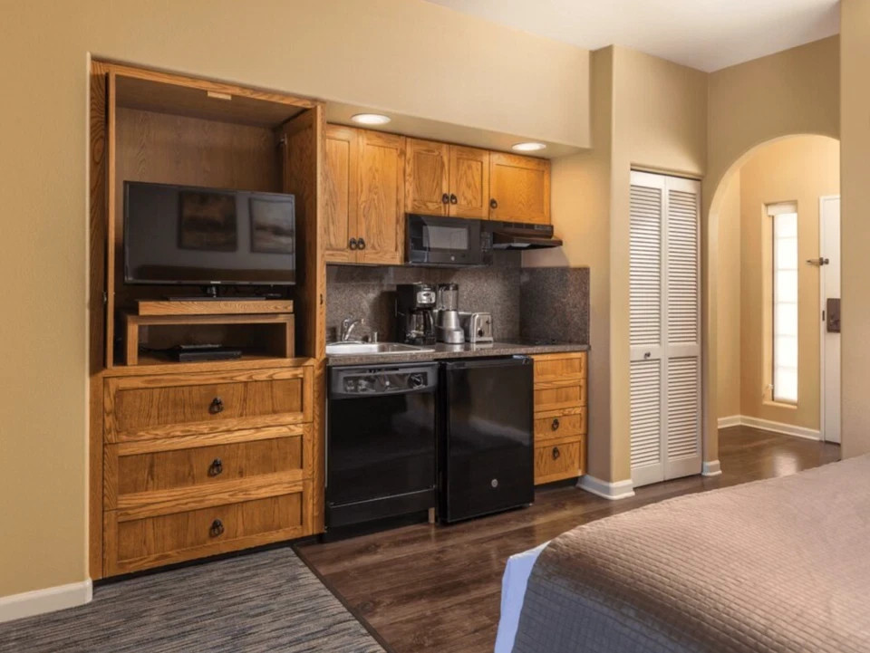 OCT NOV 2026 WEEKS~Legacy Golf Resort ~Phoenix, AZ~Studio/Slps 4~NO RESORT FEE