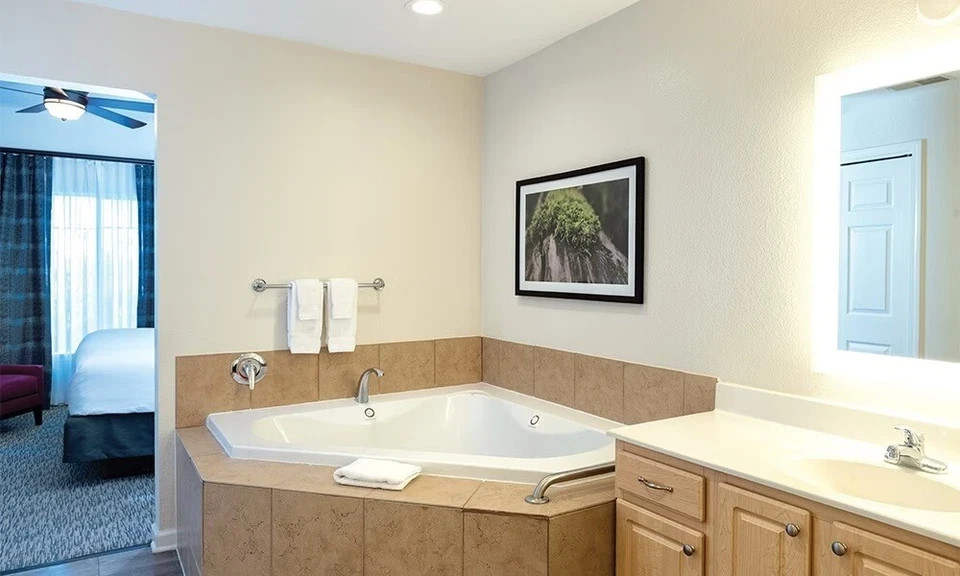 Sept 11-18~Wyndham’s Branson Mountain Vista Resort 2 BR FULL KIT~PRICE FOR WEEKS