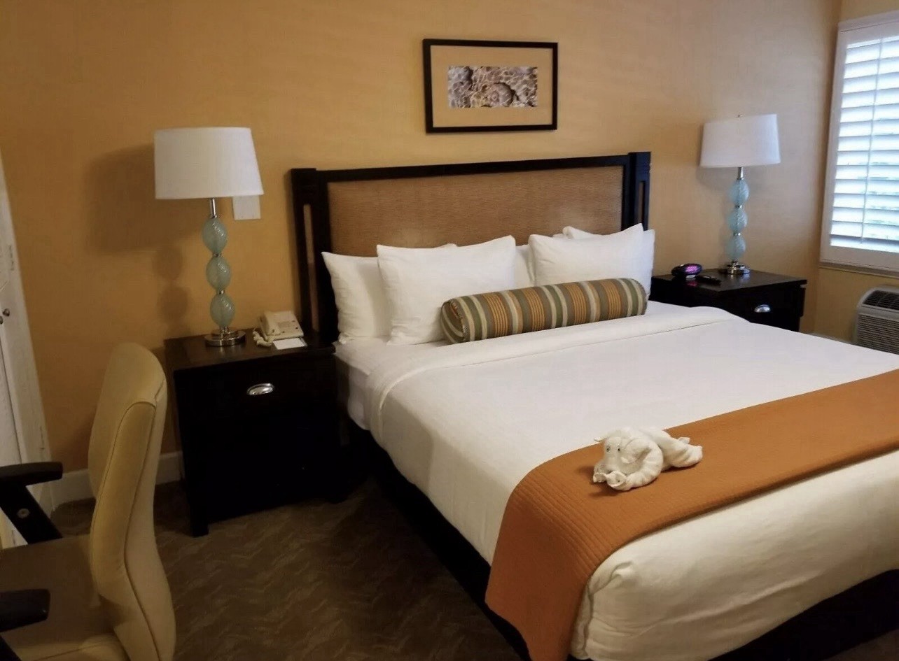Carlsbad Inn Beach Resort *3/29/26 – 4/5/26* Partial Ocean View* SPRING BREAK