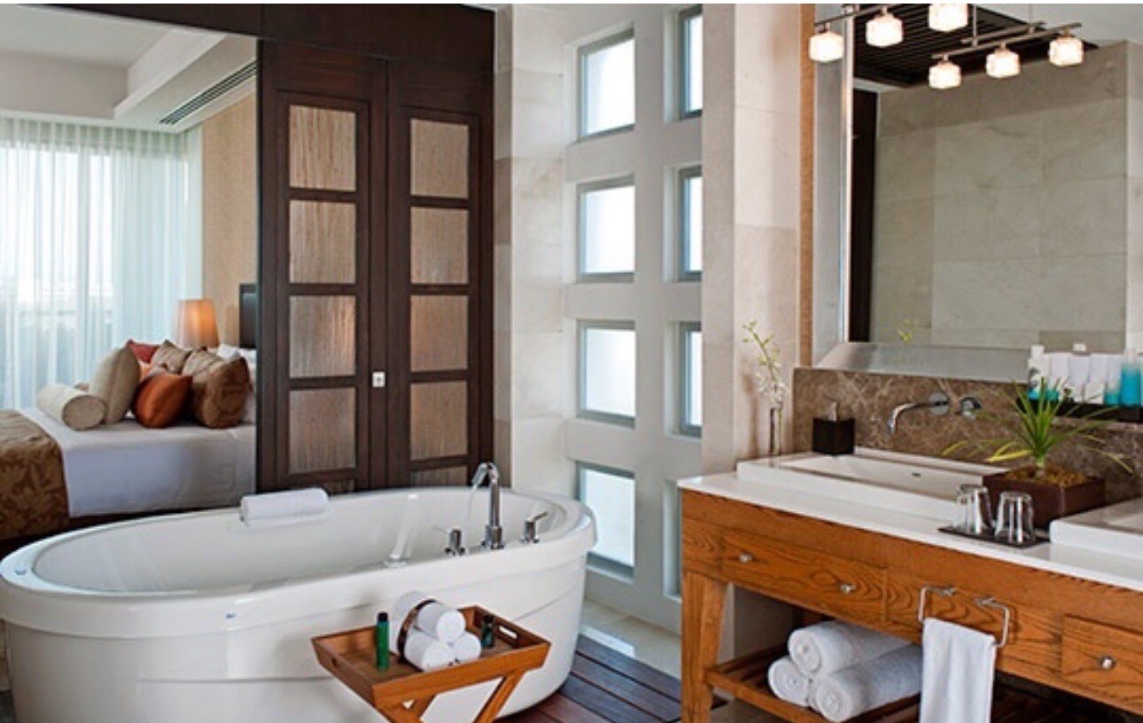Kingdom of the Sun Suite Nuevo Vallarta Resort & Spa Getaway