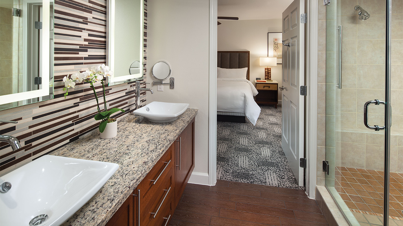 MARRIOTT’S SHADOW RIDGE VILLAGES-Palm Desert-1 BR *June & July DATES* No Tour!