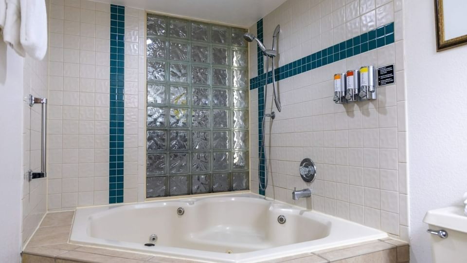 Legacy Vacation Club Orlando-Spas ~ 3 BR Suite ~ Sleeps 10 ~ 7 Nights