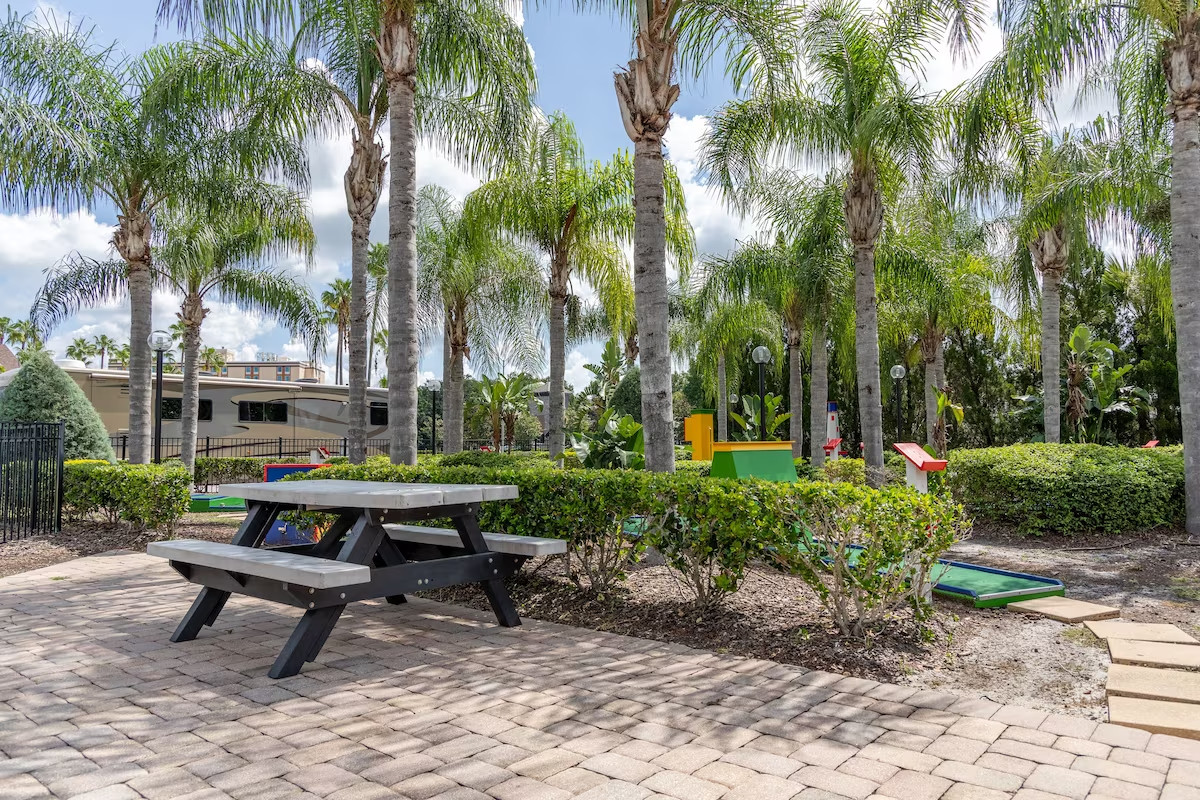Welcome to Legacy Vacation Club Orlando – Oaks, Kissimmee, FL