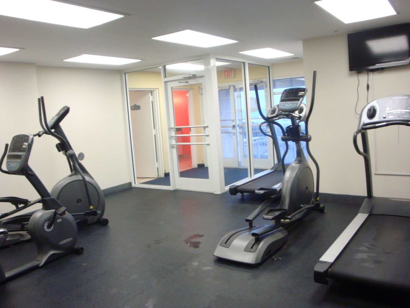Oceanfront 3 Bedrooms Condo Sleeps 8-10 – See description for available dates