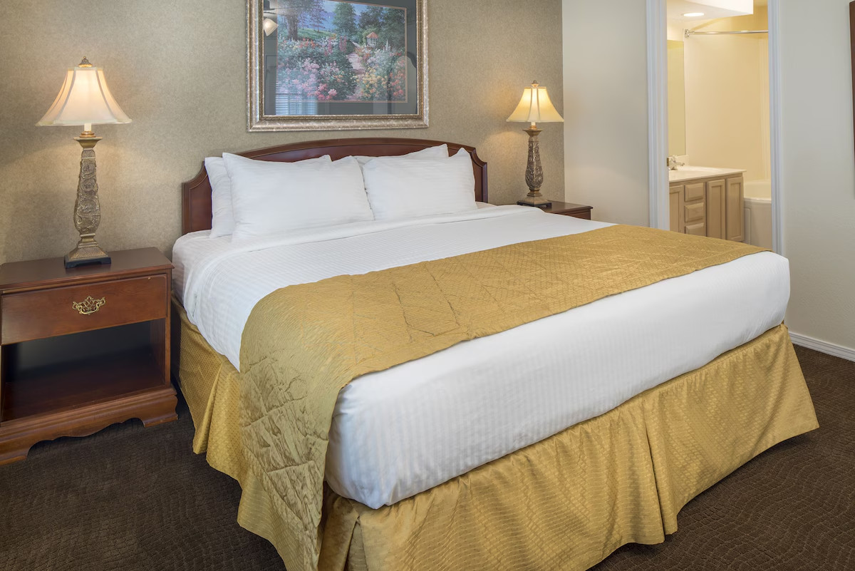Welcome to The Suites at Fall Creek, Branson, MO