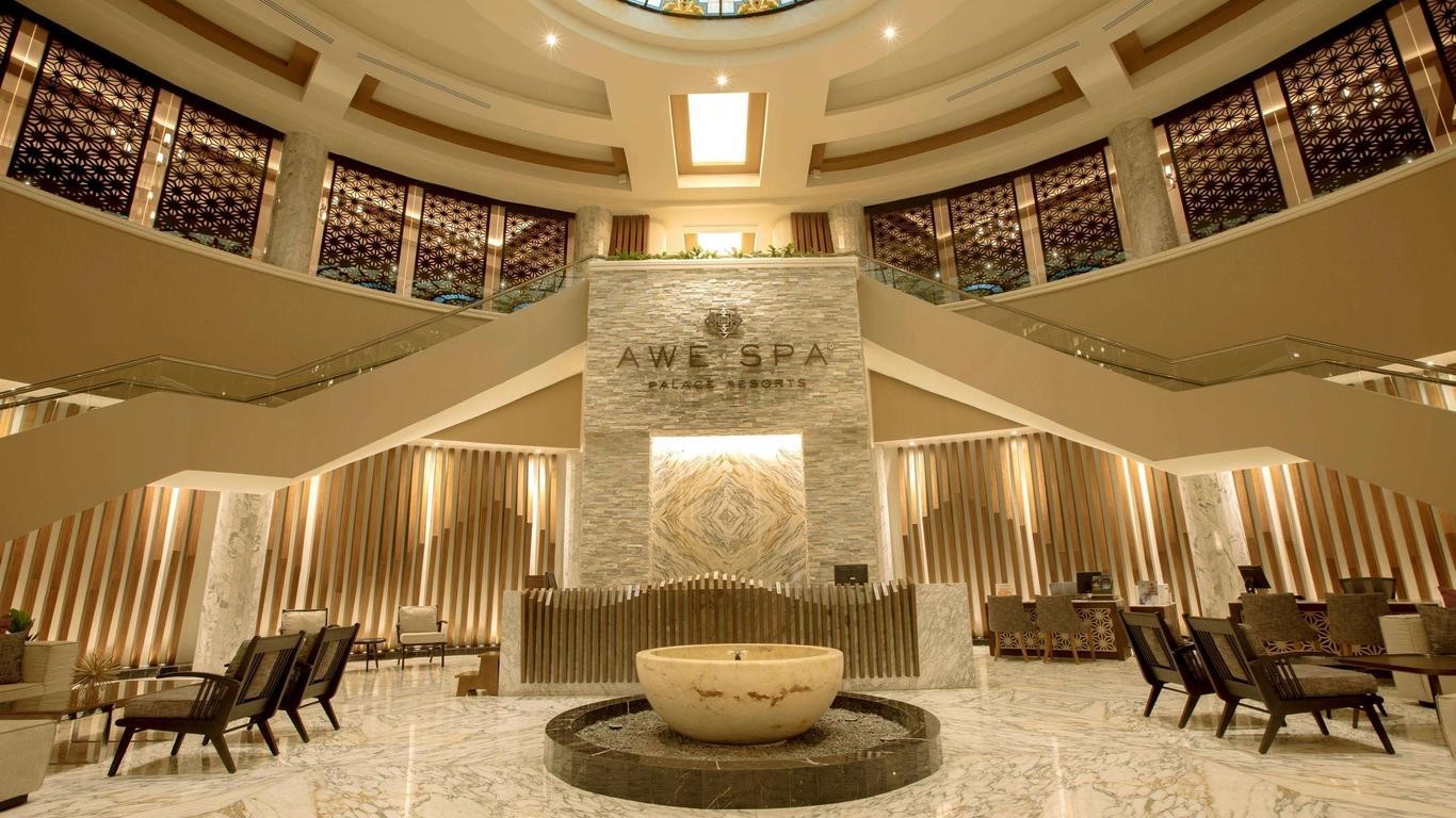 Palace Resorts VIP All-Inclusive Vacation: Mexico, Jamaica, Europe, Maldives